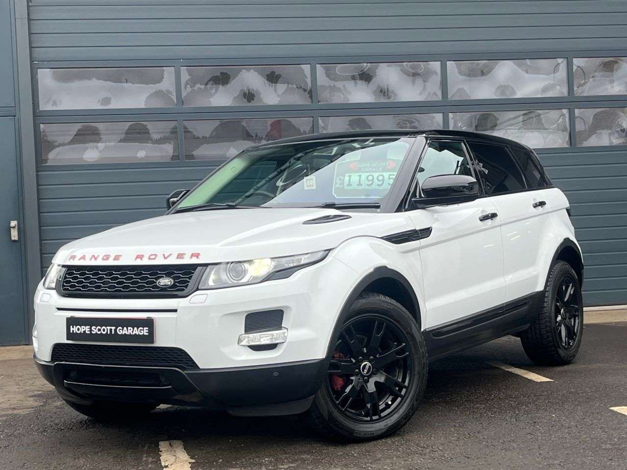 A 2013 LAND ROVER RANGE ROVER EVOQUE 2.2 SD4 Pure SUV 5dr Diesel Auto 4WD (190 ps) ***HEATED SEATS + LOW MILEAGE A 2013 LAND ROVER RANGE ROVER EVOQUE 2.2 SD4 Pure SUV 5dr Diesel Auto 4WD (190 ps) ***HEATED SEATS + LOW MILEAGE