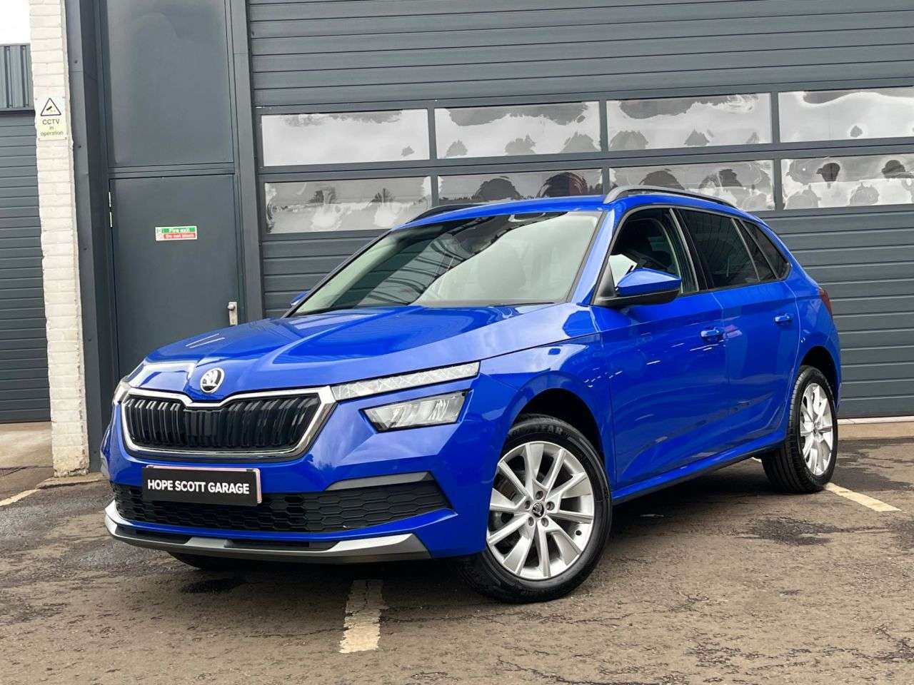 A 2023 SKODA KAMIQ 1.0 TSI SE Drive SUV 5dr Petrol Manual Euro 6 (s/s) (95 ps) ***ONE OWNER+NA A 2023 SKODA KAMIQ 1.0 TSI SE Drive SUV 5dr Petrol Manual Euro 6 (s/s) (95 ps) ***ONE OWNER+NA