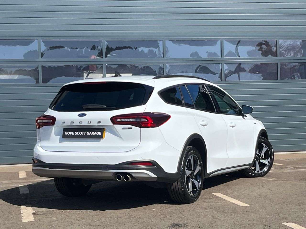 A 2023 FORD FOCUS 1.0T EcoBoost MHEV Active Estate 5dr Petrol Hybrid DCT Euro 6 (s/s) (125 ps A 2023 FORD FOCUS 1.0T EcoBoost MHEV Active Estate 5dr Petrol Hybrid DCT Euro 6 (s/s) (125 ps