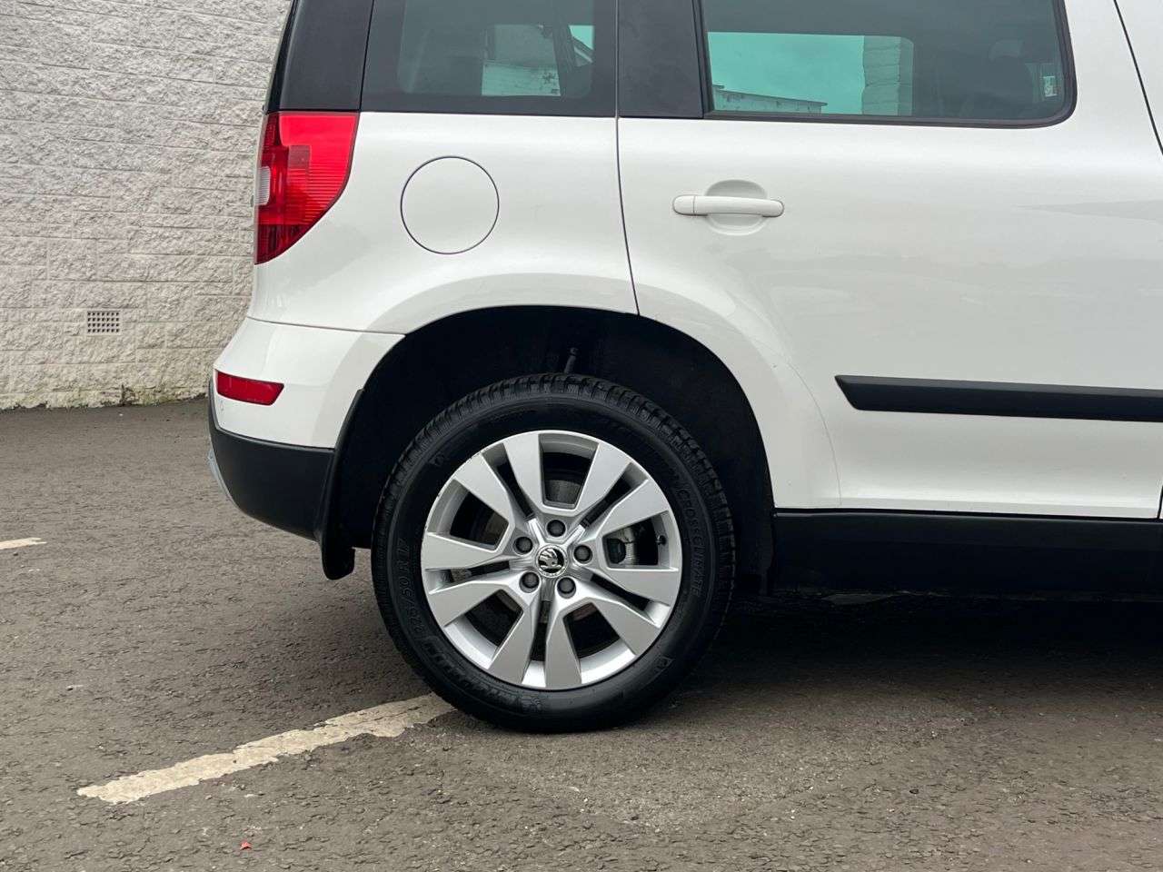 2015 SKODA YETI 2015 SKODA YETI