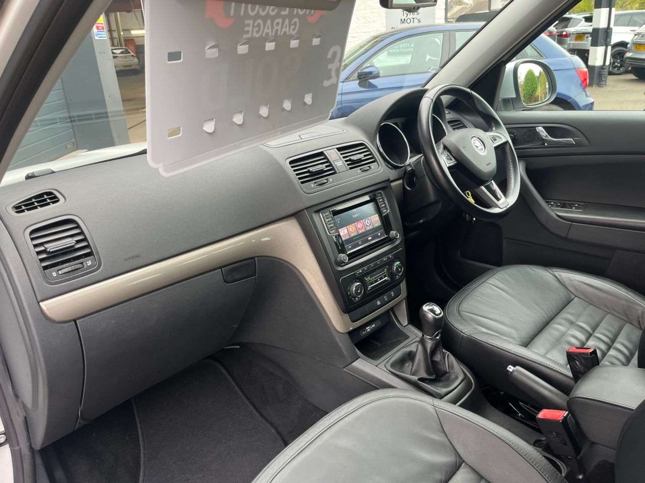 2015 SKODA YETI 2015 SKODA YETI