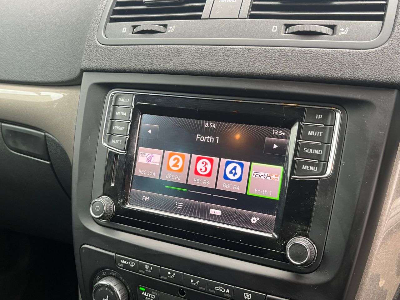 2015 SKODA YETI 2015 SKODA YETI