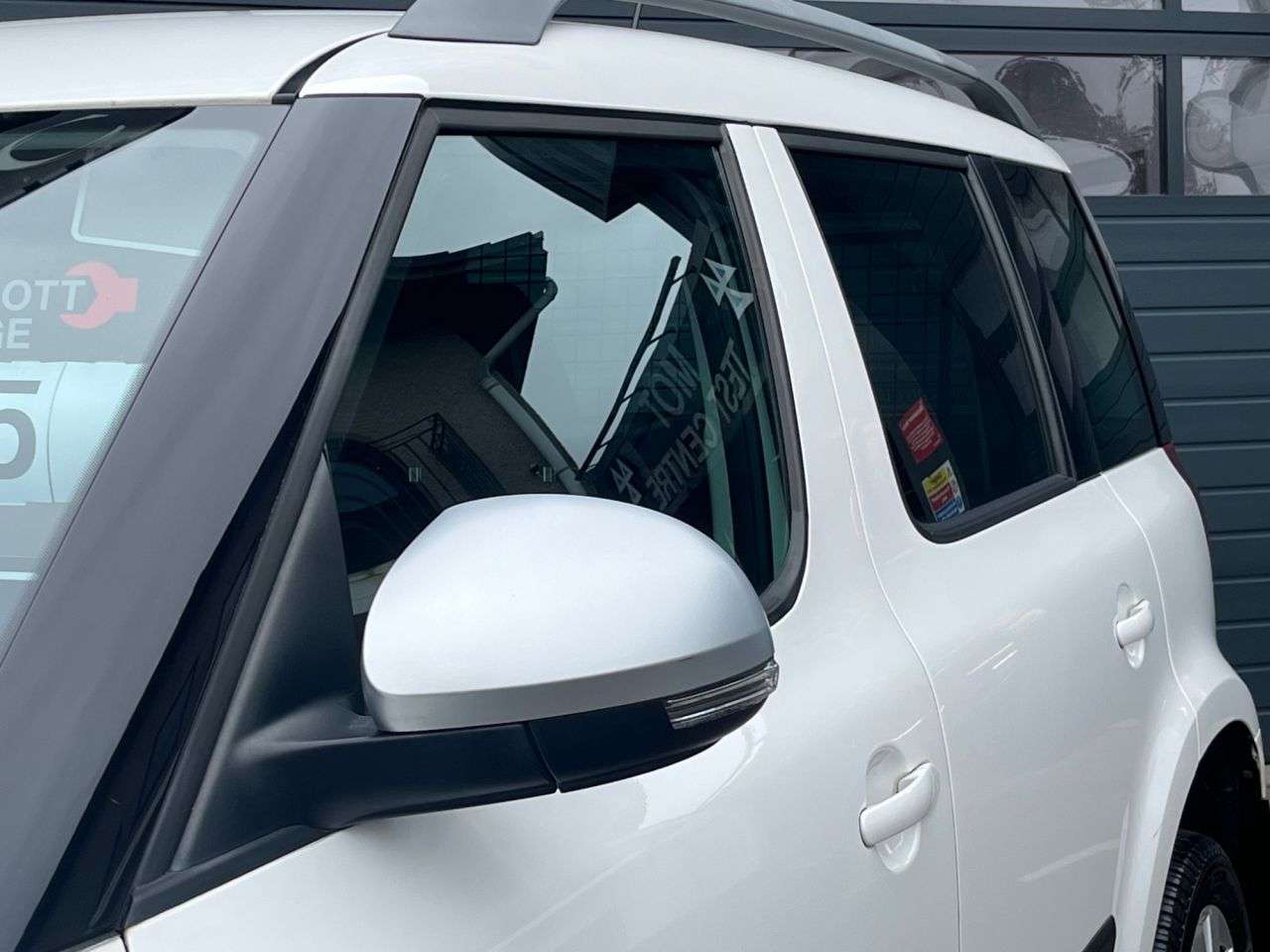 2015 SKODA YETI 2015 SKODA YETI