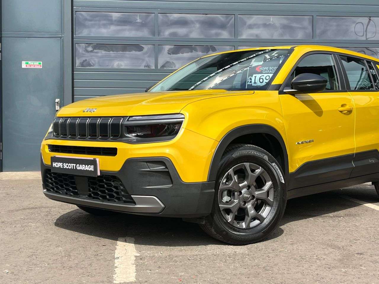 2025 JEEP AVENGER 2025 JEEP AVENGER