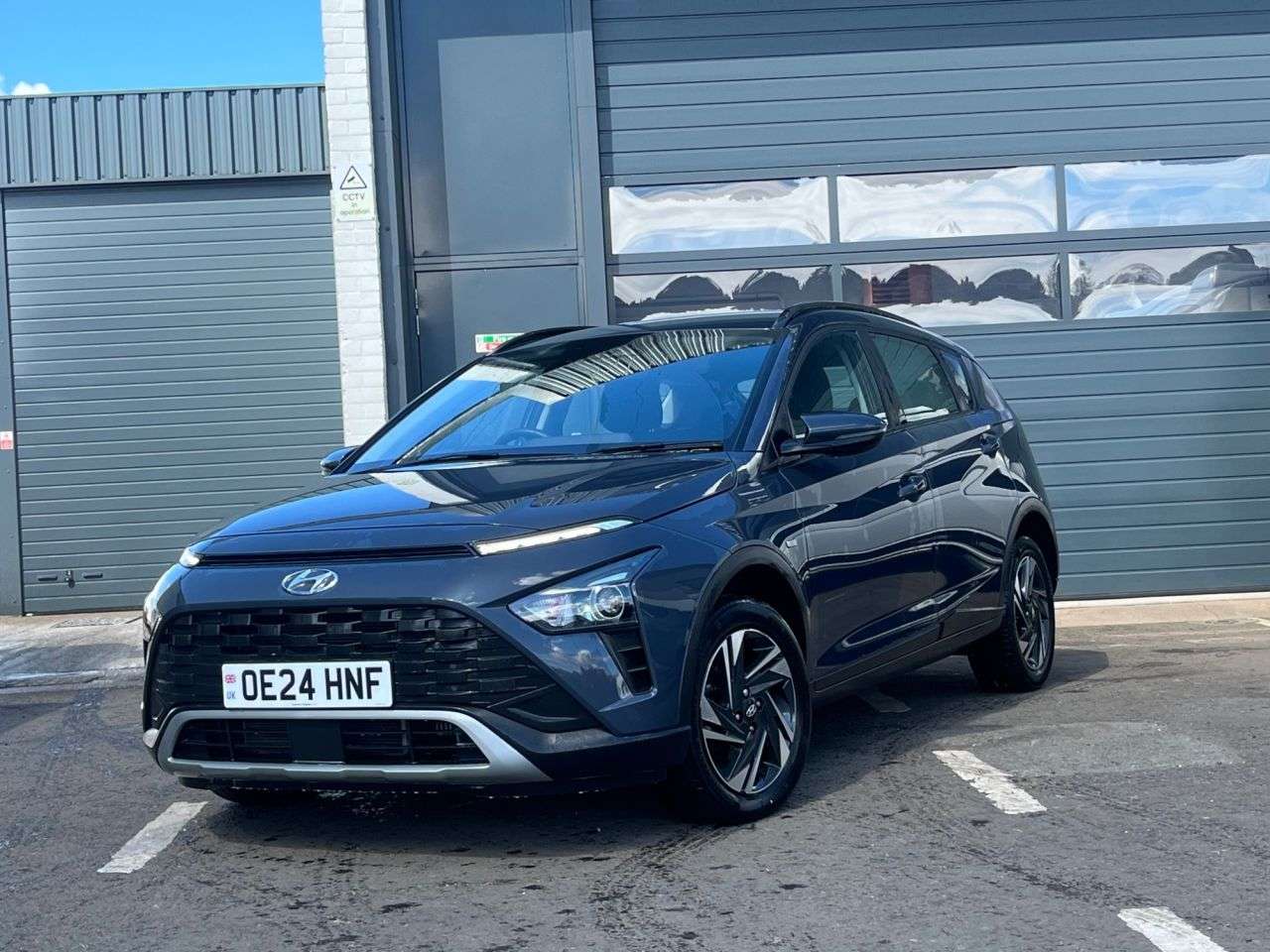 A 2024 HYUNDAI BAYON 1.0 T-GDi MHEV SE Connect SUV 5dr Petrol Hybrid DCT Euro 6 (s/s) (100 ps) * A 2024 HYUNDAI BAYON 1.0 T-GDi MHEV SE Connect SUV 5dr Petrol Hybrid DCT Euro 6 (s/s) (100 ps) *