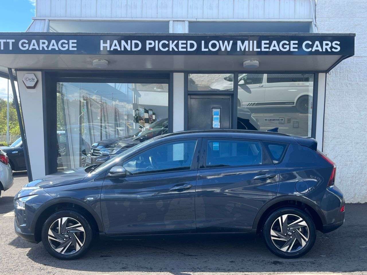 A 2024 HYUNDAI BAYON 1.0 T-GDi MHEV SE Connect SUV 5dr Petrol Hybrid DCT Euro 6 (s/s) (100 ps) * A 2024 HYUNDAI BAYON 1.0 T-GDi MHEV SE Connect SUV 5dr Petrol Hybrid DCT Euro 6 (s/s) (100 ps) *