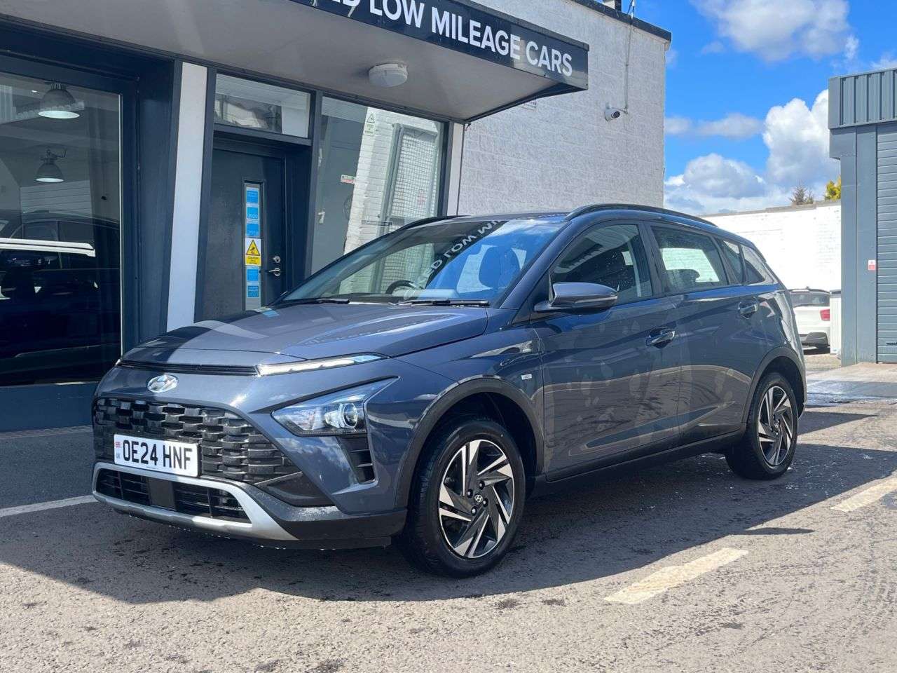A 2024 HYUNDAI BAYON 1.0 T-GDi MHEV SE Connect SUV 5dr Petrol Hybrid DCT Euro 6 (s/s) (100 ps) * A 2024 HYUNDAI BAYON 1.0 T-GDi MHEV SE Connect SUV 5dr Petrol Hybrid DCT Euro 6 (s/s) (100 ps) *