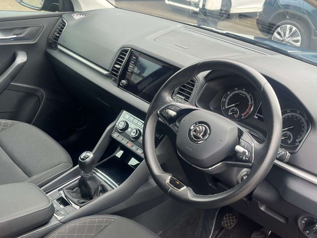 2021 SKODA KAROQ 2021 SKODA KAROQ