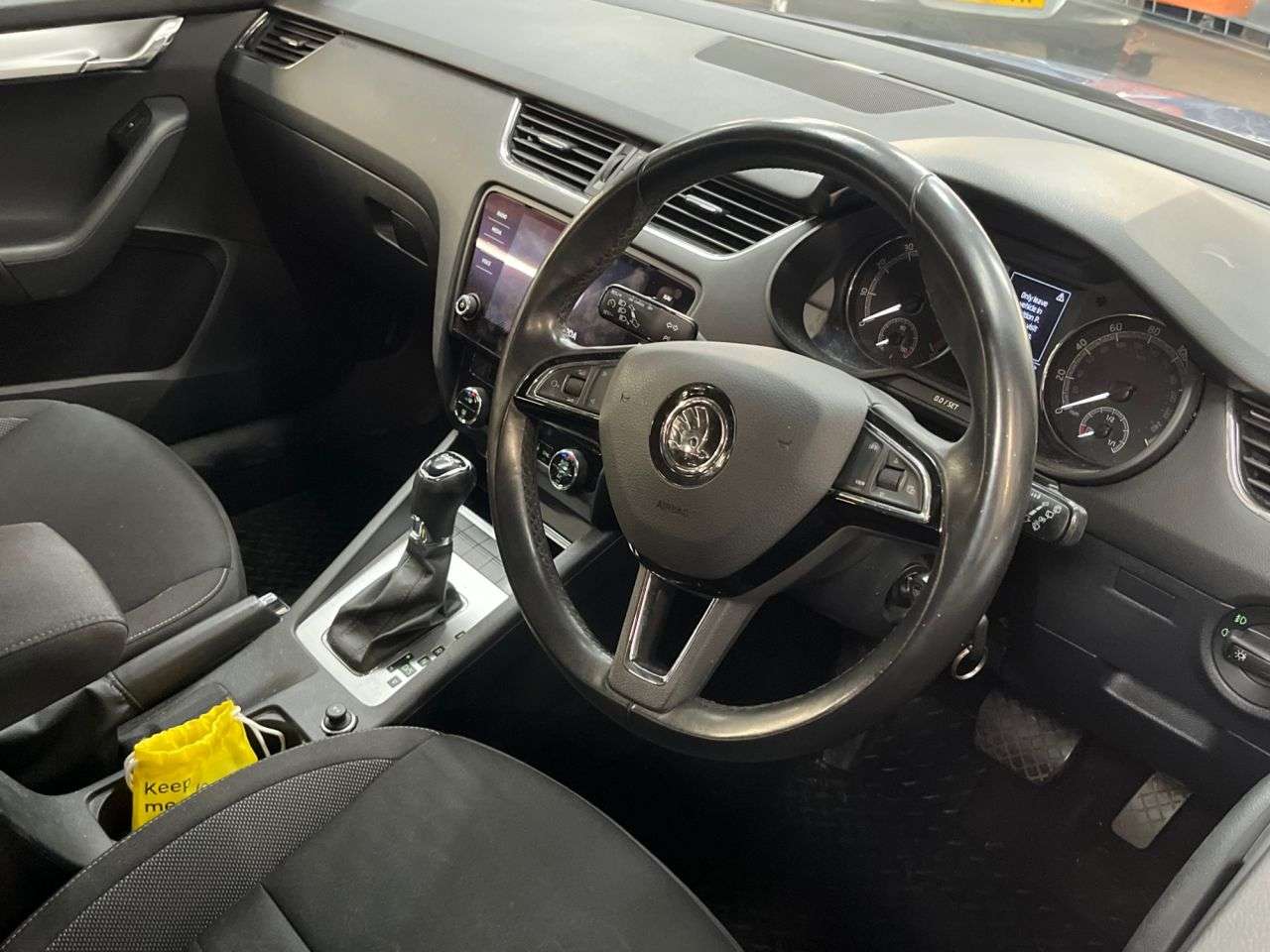 A 2020 SKODA OCTAVIA 1.5 TSI ACT SE Drive Estate 5dr Petrol DSG Euro 6 (s/s) (150 ps) ***APPLE C A 2020 SKODA OCTAVIA 1.5 TSI ACT SE Drive Estate 5dr Petrol DSG Euro 6 (s/s) (150 ps) ***APPLE C