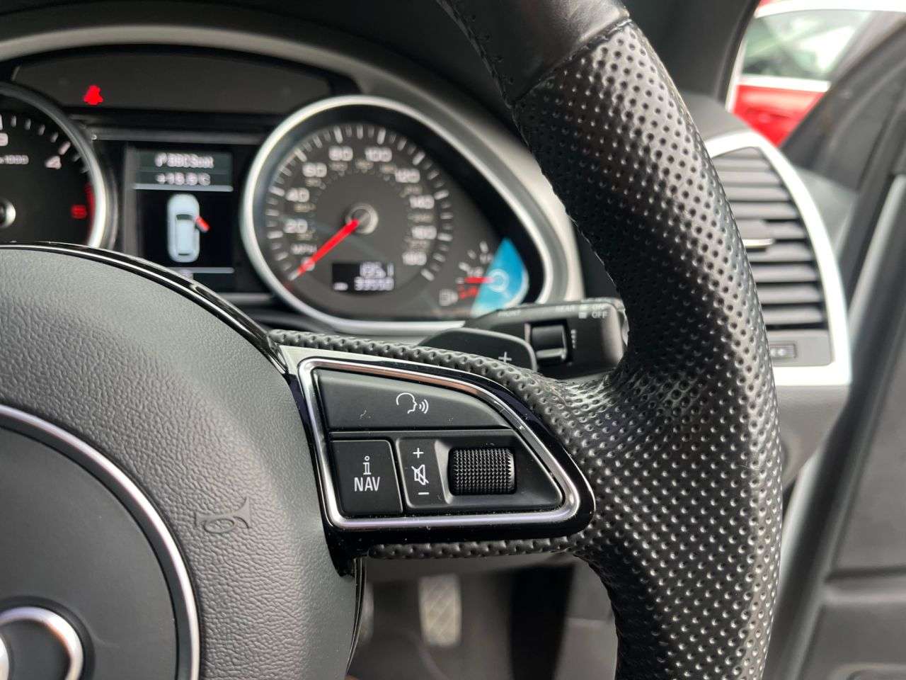 2015 AUDI Q7 2015 AUDI Q7