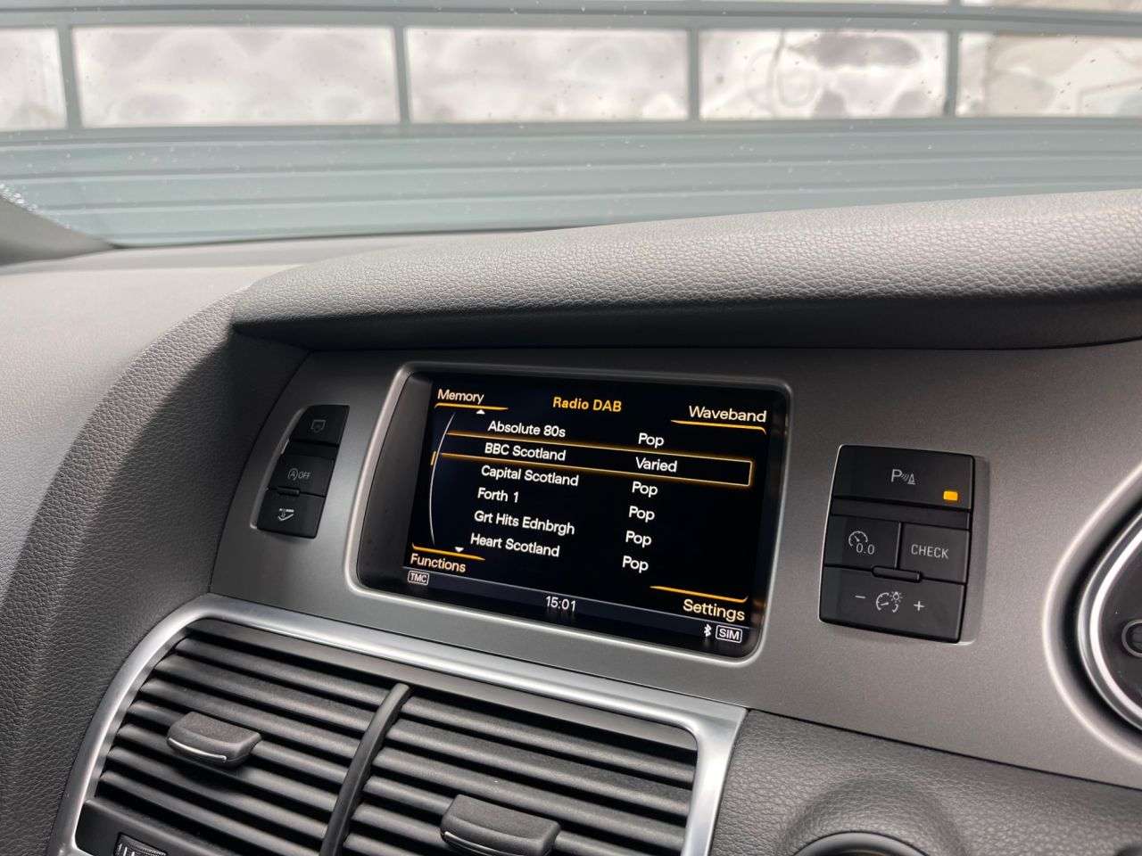 2015 AUDI Q7 2015 AUDI Q7