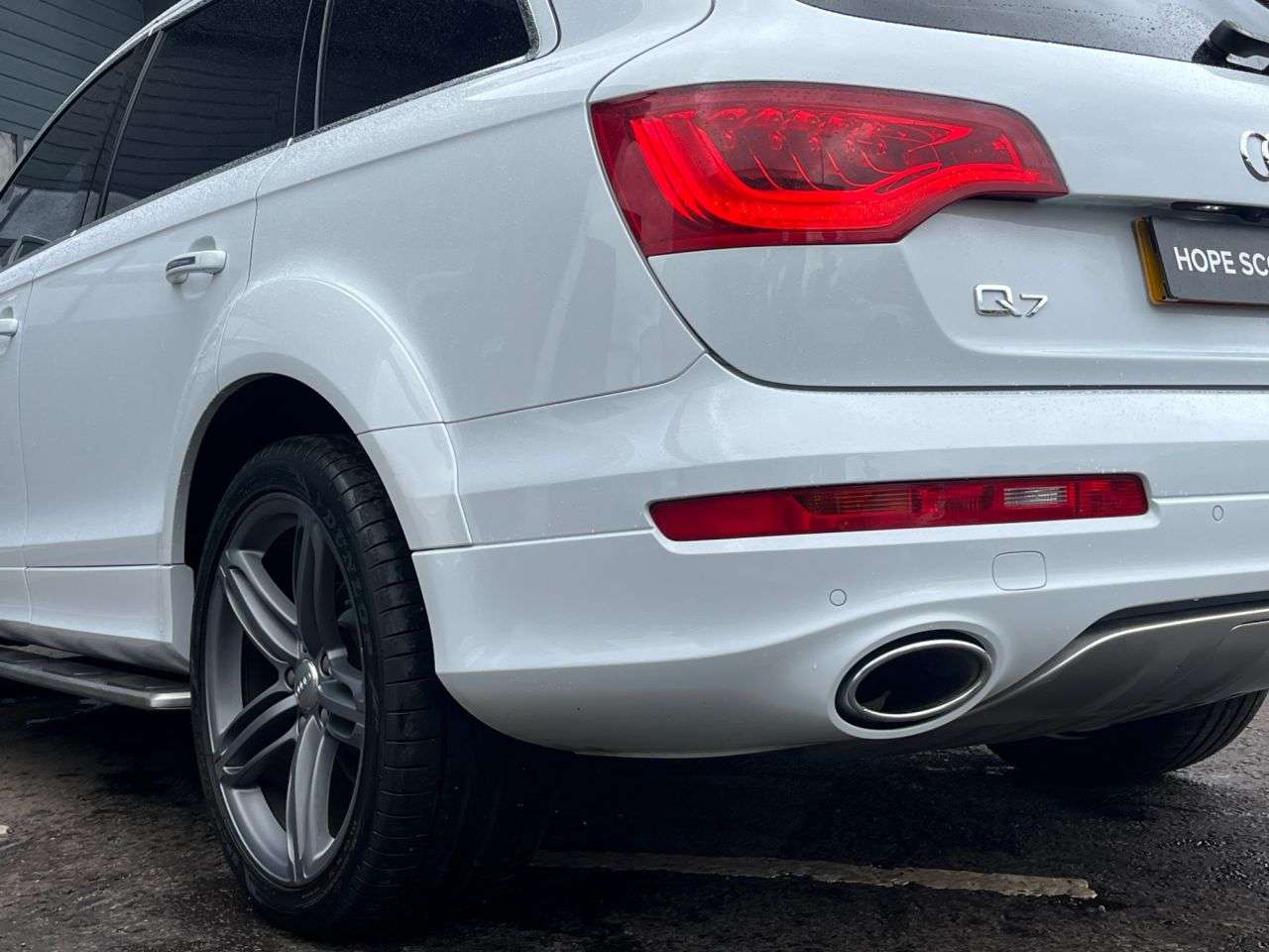 2015 AUDI Q7 2015 AUDI Q7