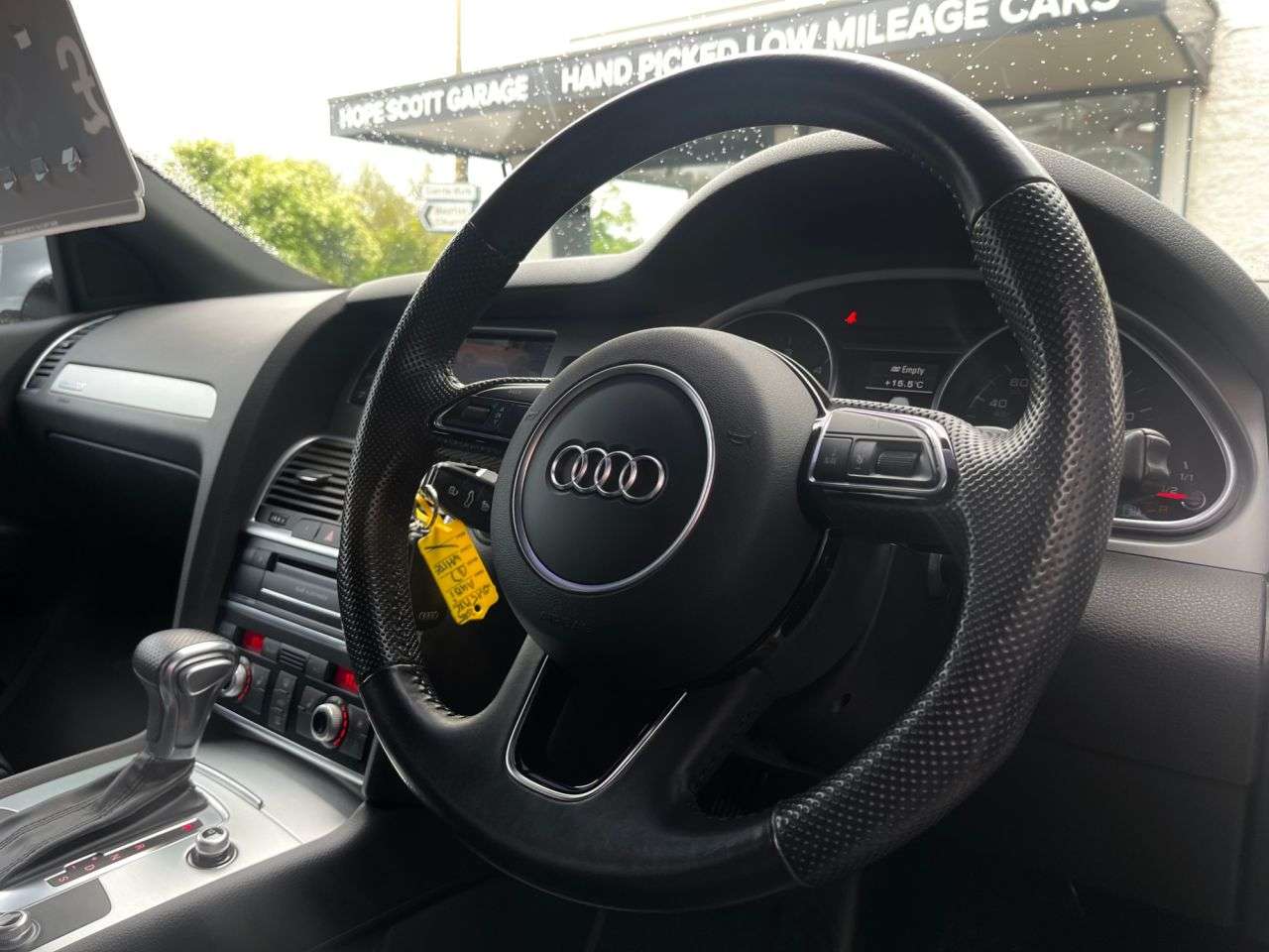 2015 AUDI Q7 2015 AUDI Q7