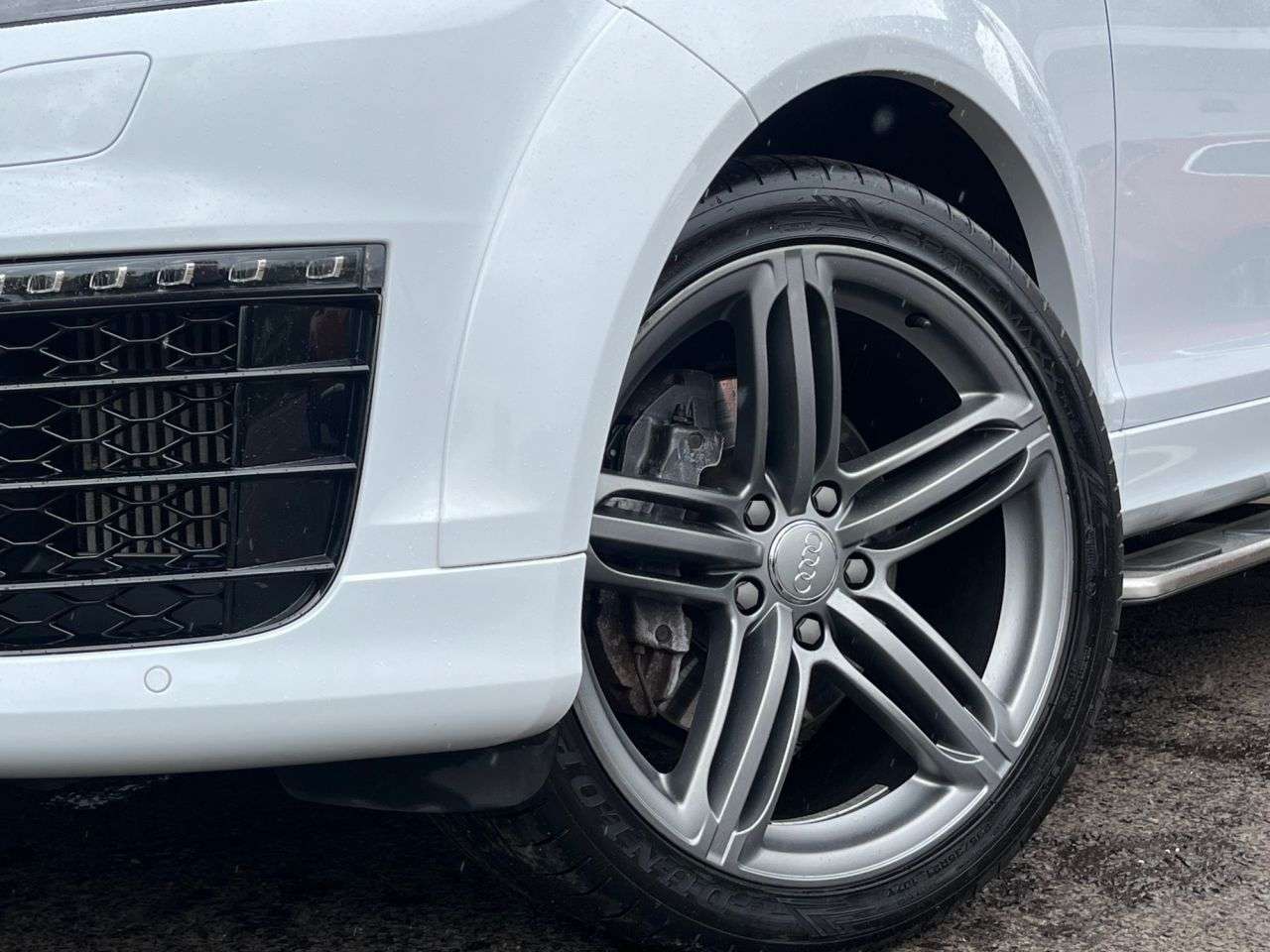 2015 AUDI Q7 2015 AUDI Q7
