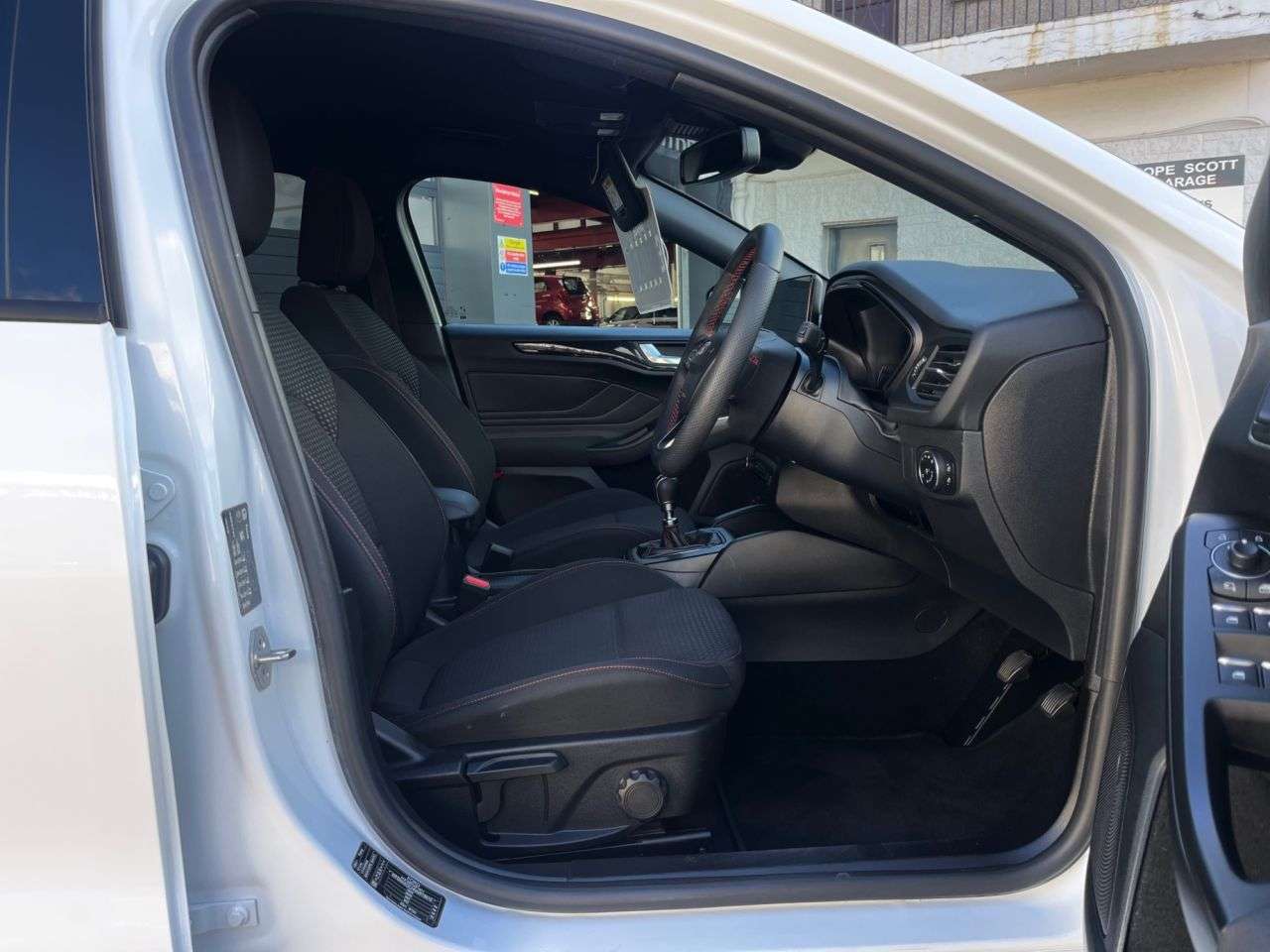 2023 FORD FOCUS 2023 FORD FOCUS