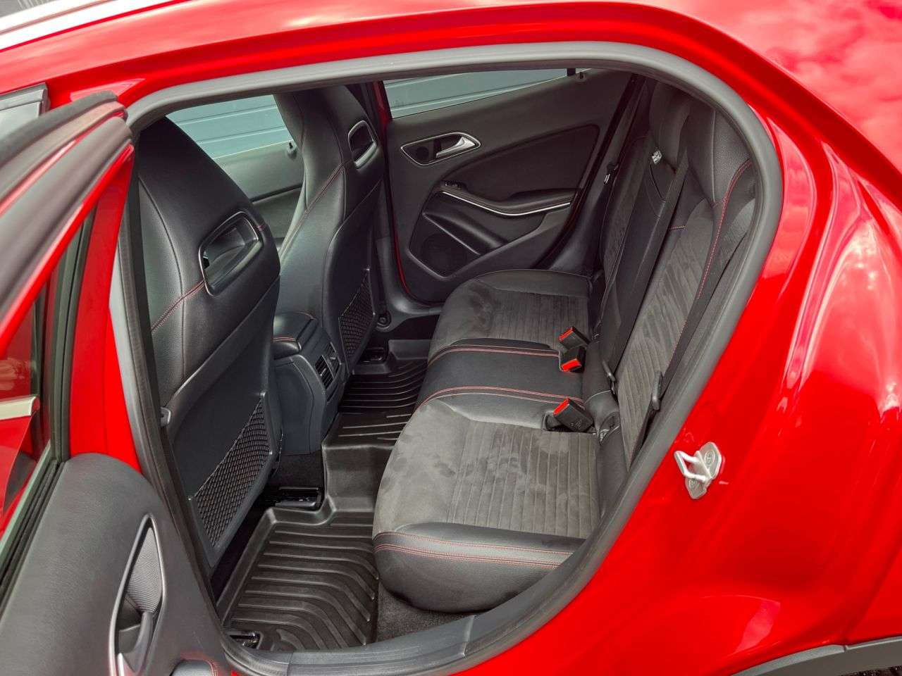 2017 MERCEDES-BENZ GLA 2017 MERCEDES-BENZ GLA