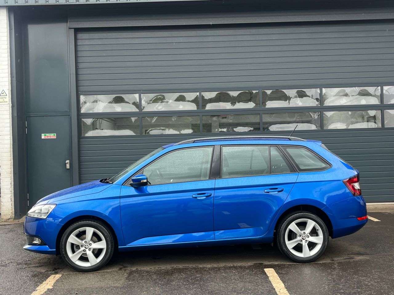 A 2021 SKODA FABIA 1.0 TSI SE L Estate 5dr Petrol Manual Euro 6 (s/s) (95 ps) ***1OWNER+NAV+CR A 2021 SKODA FABIA 1.0 TSI SE L Estate 5dr Petrol Manual Euro 6 (s/s) (95 ps) ***1OWNER+NAV+CR