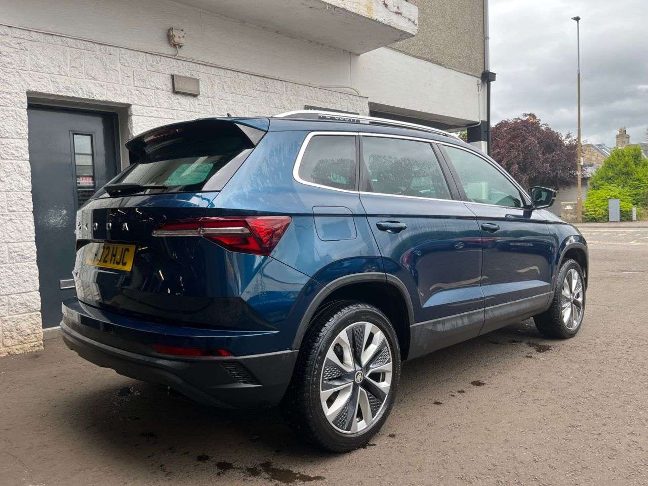 A 2023 SKODA KAROQ 1.5 TSI ACT SE L SUV 5dr Petrol DSG Euro 6 (s/s) (150 ps) ***ONE OWNER + CA A 2023 SKODA KAROQ 1.5 TSI ACT SE L SUV 5dr Petrol DSG Euro 6 (s/s) (150 ps) ***ONE OWNER + CA