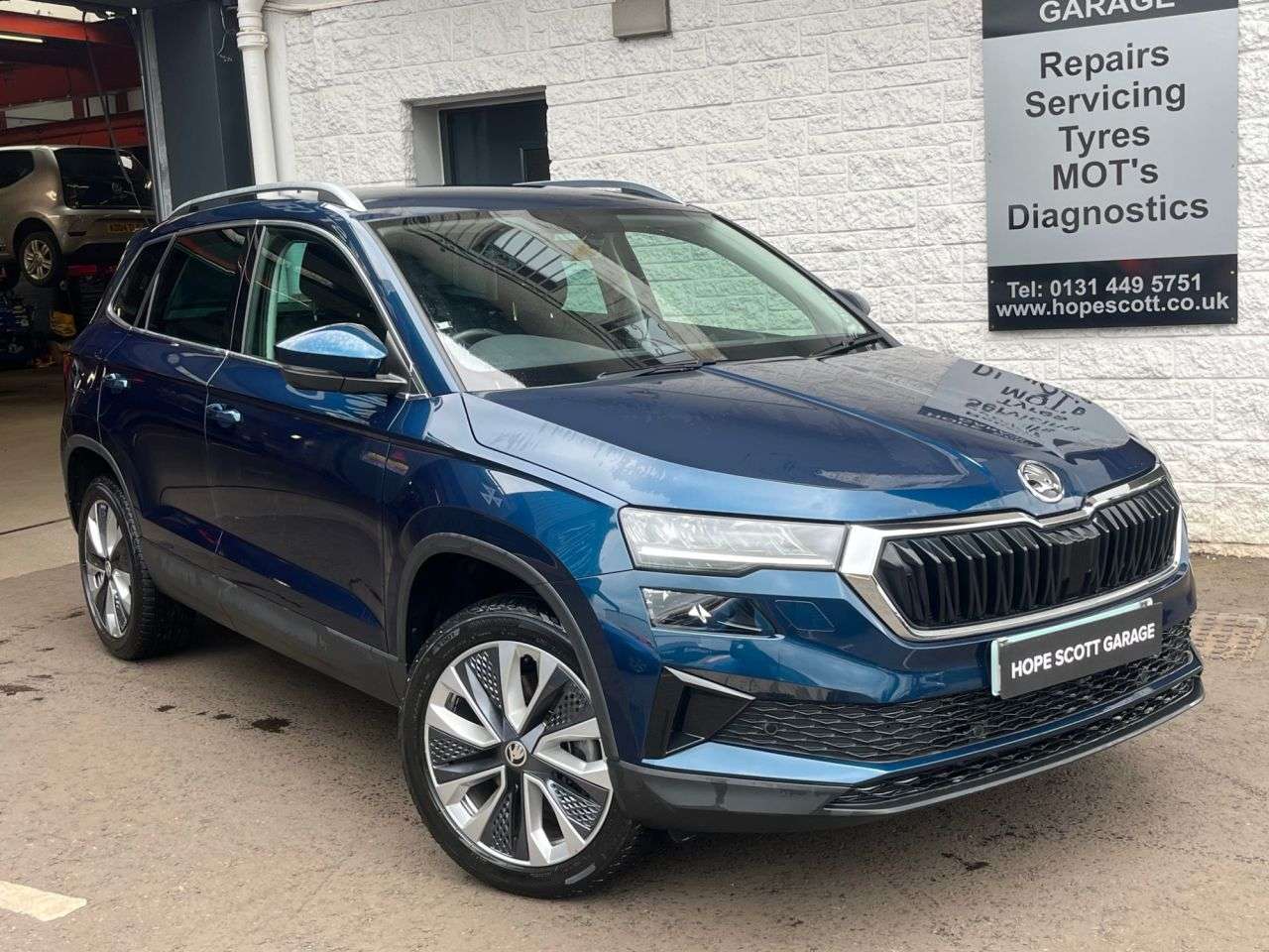 2023 SKODA KAROQ 2023 SKODA KAROQ