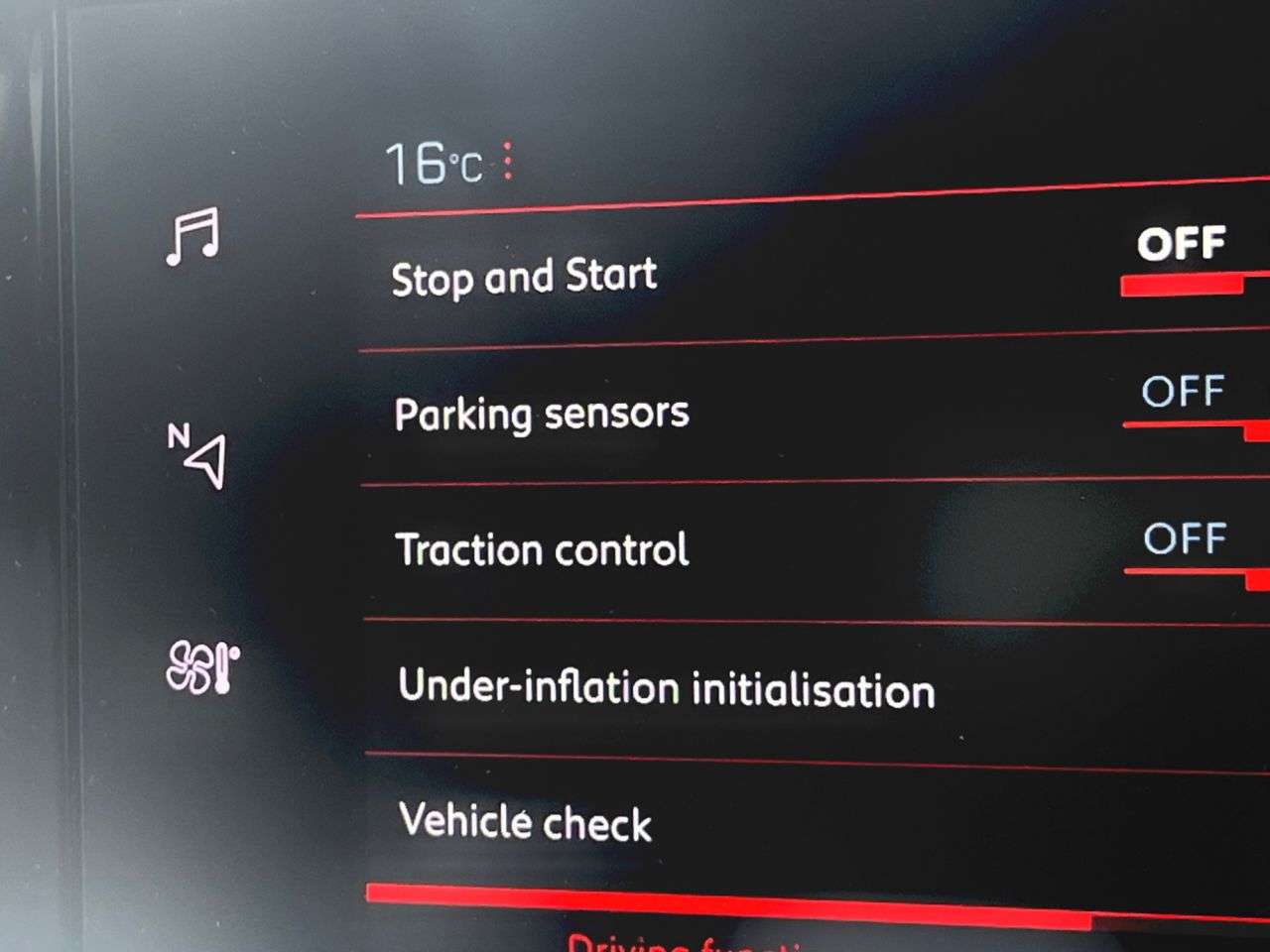 2023 PEUGEOT 2008 2023 PEUGEOT 2008