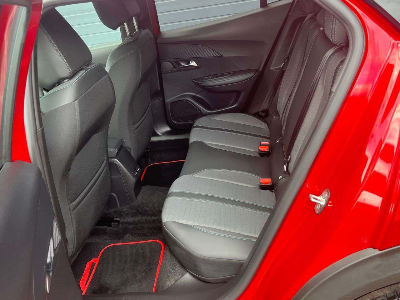 2023 PEUGEOT 2008 2023 PEUGEOT 2008