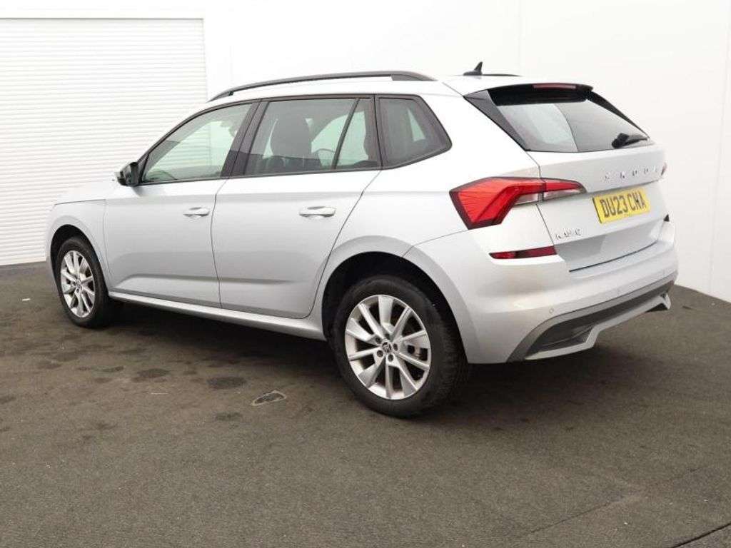 A 2023 SKODA KAMIQ 1.0 TSI SE Drive SUV 5dr Petrol Manual Euro 6 (s/s) (95 ps) ***ONE OWNER+FU A 2023 SKODA KAMIQ 1.0 TSI SE Drive SUV 5dr Petrol Manual Euro 6 (s/s) (95 ps) ***ONE OWNER+FU
