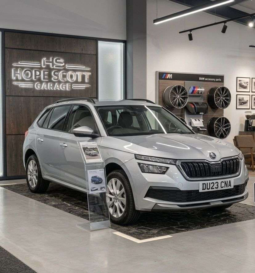 A 2023 SKODA KAMIQ 1.0 TSI SE Drive SUV 5dr Petrol Manual Euro 6 (s/s) (95 ps) ***ONE OWNER+FU A 2023 SKODA KAMIQ 1.0 TSI SE Drive SUV 5dr Petrol Manual Euro 6 (s/s) (95 ps) ***ONE OWNER+FU