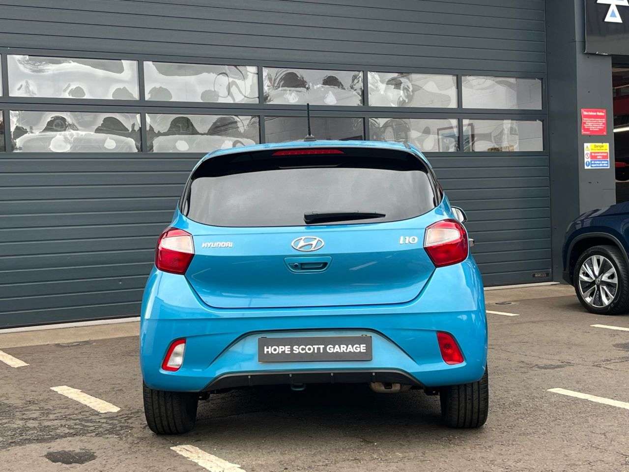 2023 HYUNDAI I10 2023 HYUNDAI I10