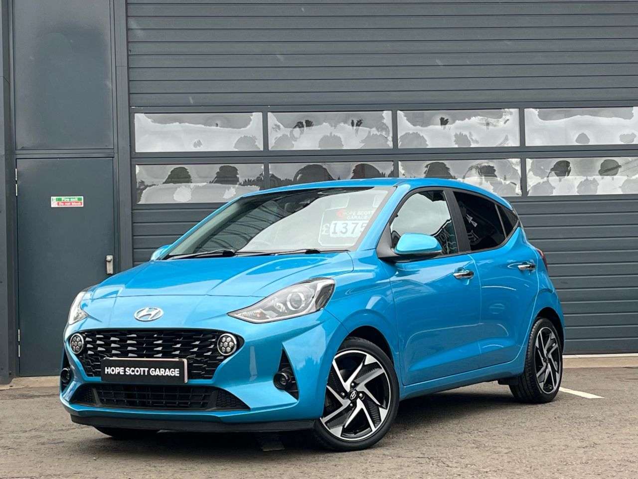 A 2023 HYUNDAI I10 1.0 Premium Hatchback 5dr Petrol Auto Euro 6 (s/s) ***1OWNER+HEATEDSEATS+CA A 2023 HYUNDAI I10 1.0 Premium Hatchback 5dr Petrol Auto Euro 6 (s/s) ***1OWNER+HEATEDSEATS+CA