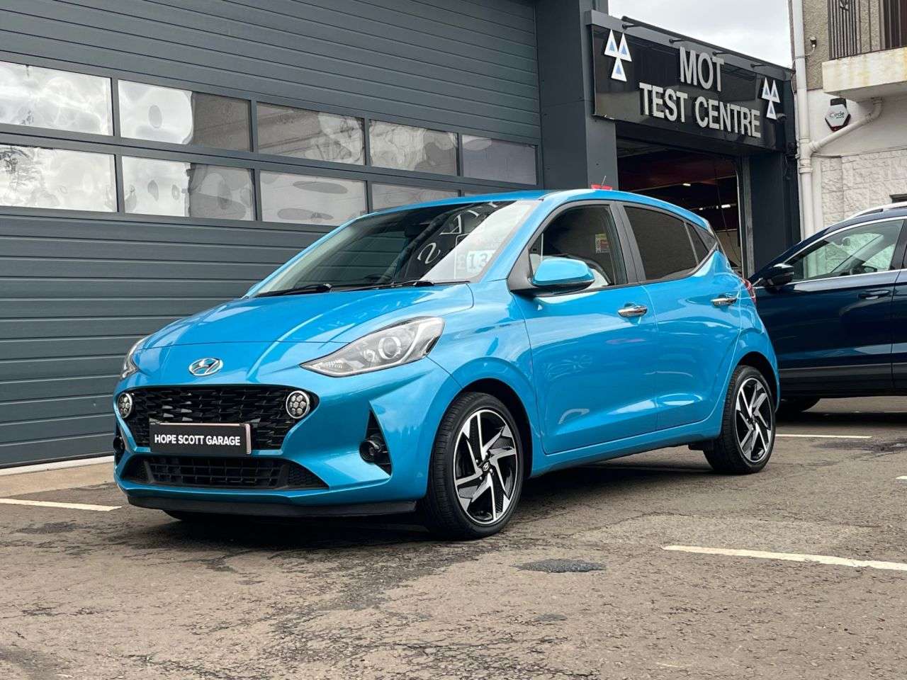 2023 HYUNDAI I10 2023 HYUNDAI I10