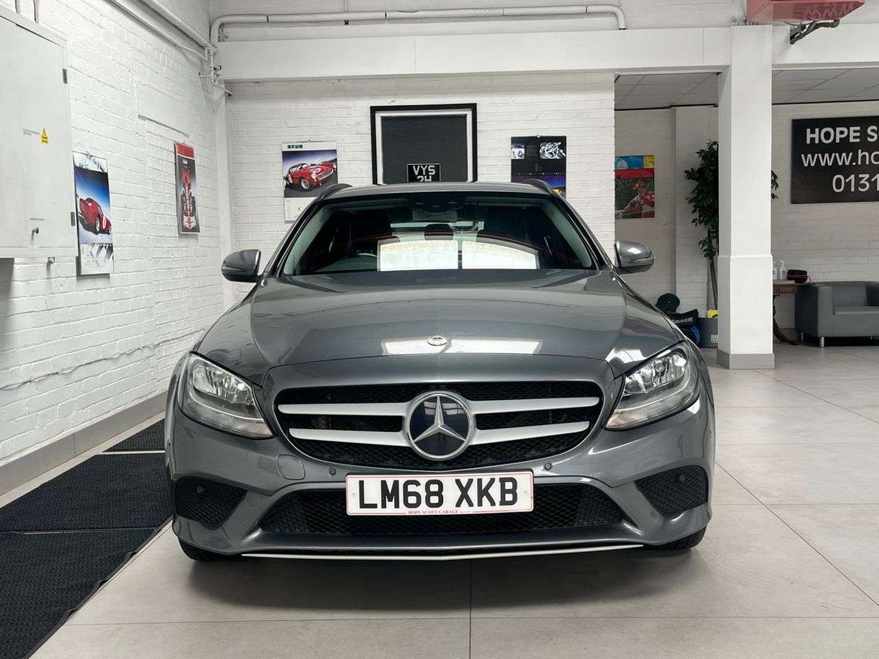 A 2018 MERCEDES-BENZ C-CLASS 1.5 C200 MHEV EQ Boost SE Estate 5dr Petrol G-Tronic+ Euro 6 (s/s) (198 ps) A 2018 MERCEDES-BENZ C-CLASS 1.5 C200 MHEV EQ Boost SE Estate 5dr Petrol G-Tronic+ Euro 6 (s/s) (198 ps)