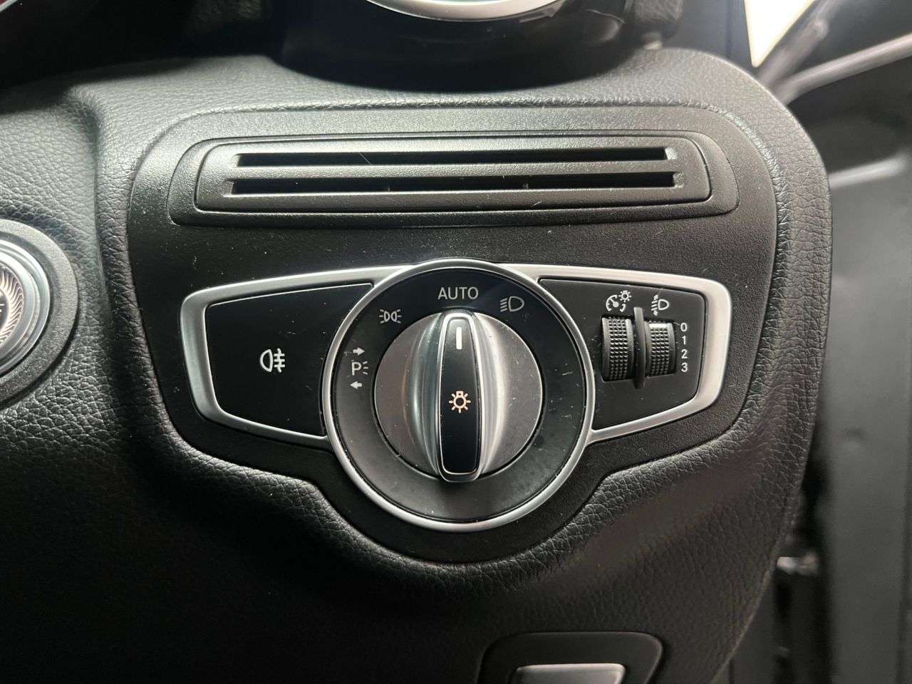 2018 MERCEDES-BENZ C-CLASS 2018 MERCEDES-BENZ C-CLASS