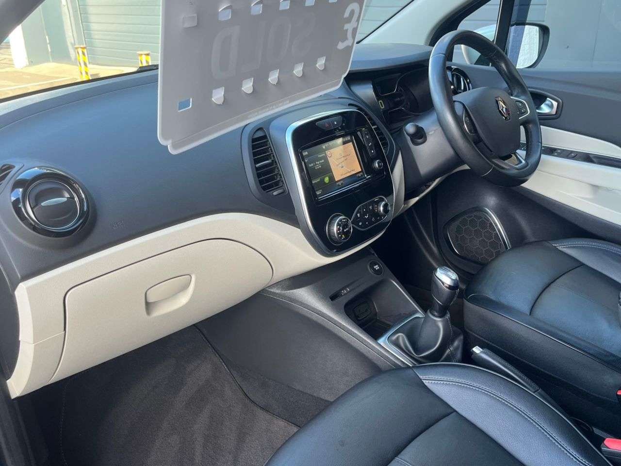 2019 RENAULT CAPTUR 2019 RENAULT CAPTUR