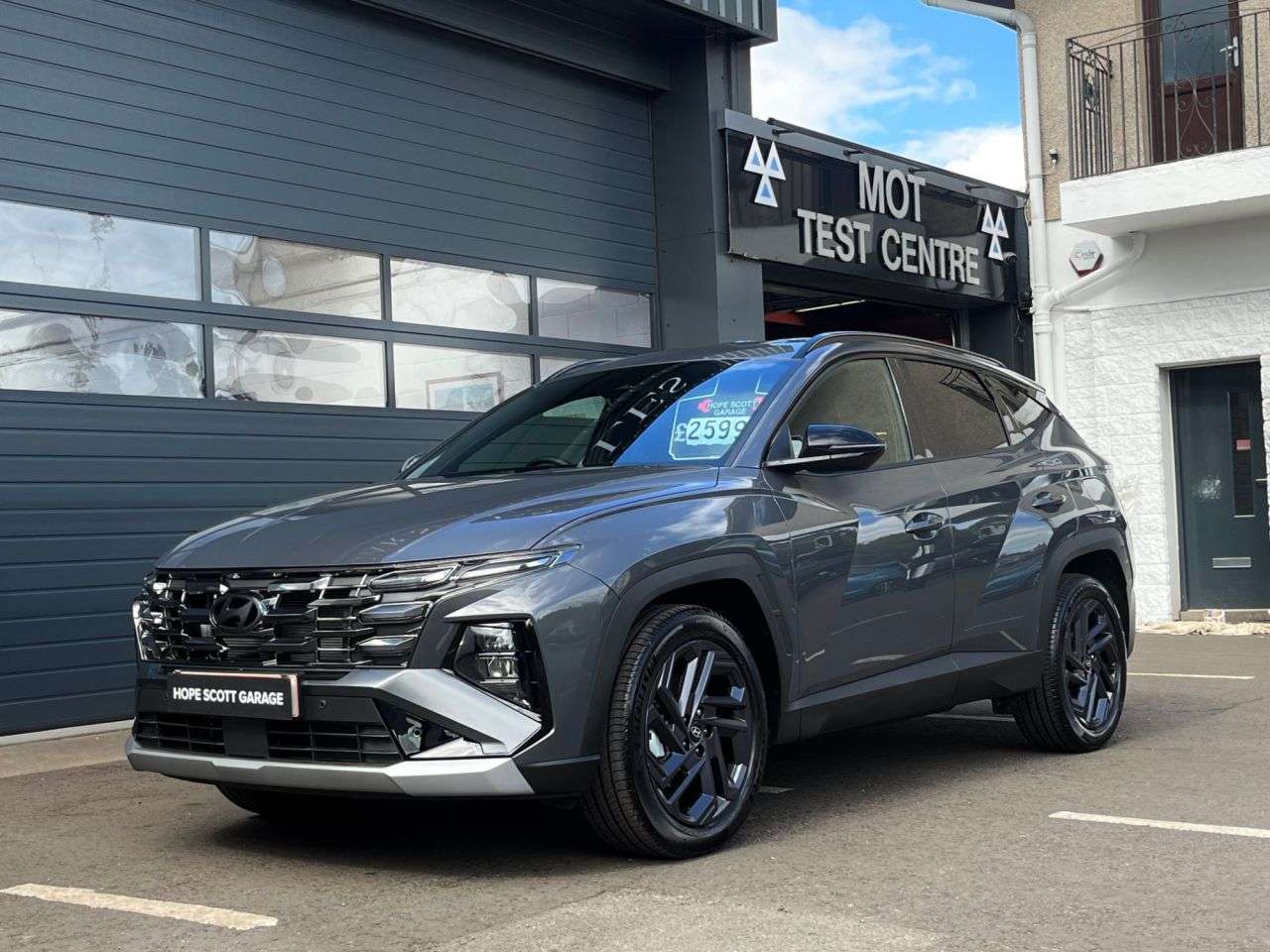 A 2026 HYUNDAI TUCSON 1.6 T-GDi Black Line SUV 5dr Petrol Manual Euro 6 (s/s) (150 ps) ***1OWNER+ A 2026 HYUNDAI TUCSON 1.6 T-GDi Black Line SUV 5dr Petrol Manual Euro 6 (s/s) (150 ps) ***1OWNER+