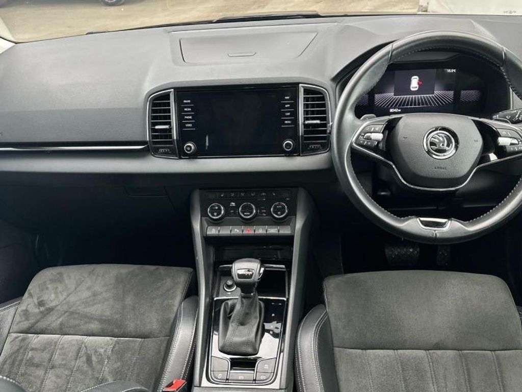 2023 SKODA KAROQ 2023 SKODA KAROQ