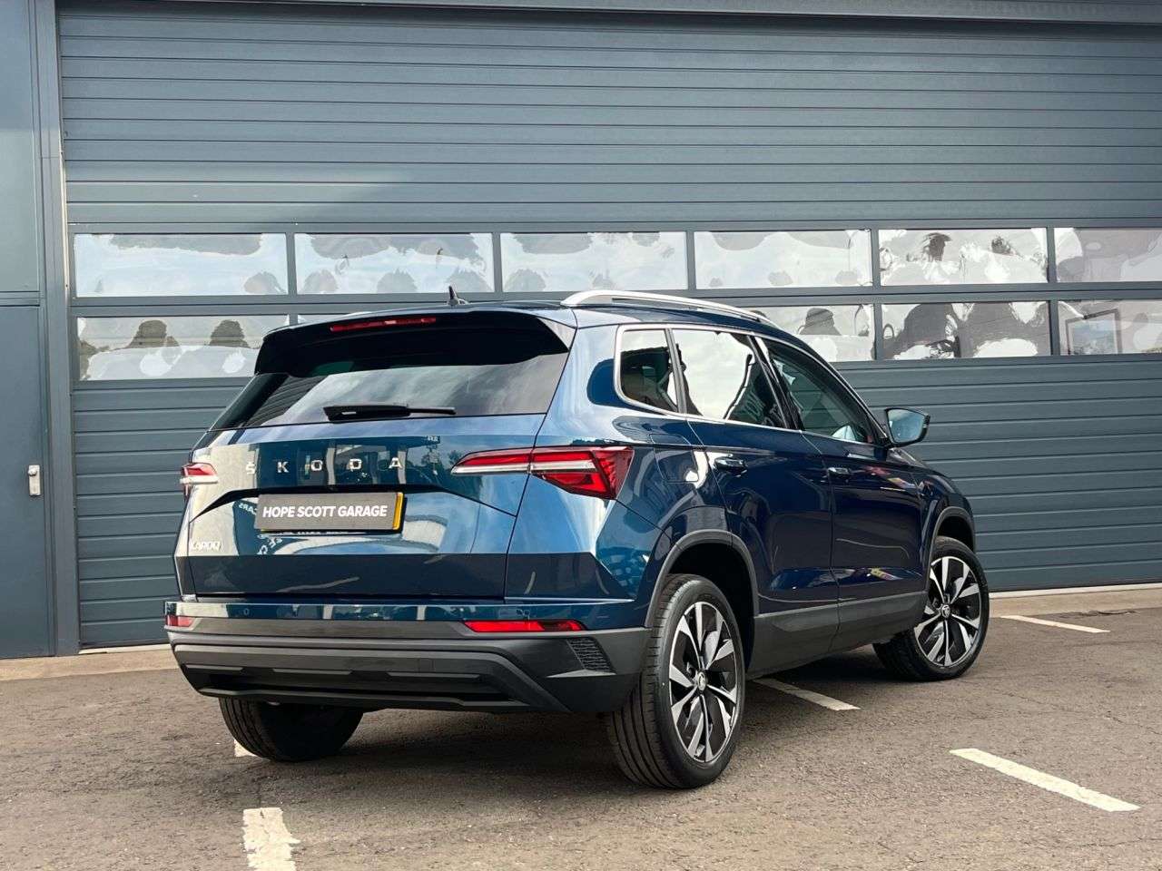 A 2023 SKODA KAROQ 1.5 TSI ACT SE L SUV 5dr Petrol DSG Euro 6 (s/s) (150 ps) ***ONE OWNER+WINT A 2023 SKODA KAROQ 1.5 TSI ACT SE L SUV 5dr Petrol DSG Euro 6 (s/s) (150 ps) ***ONE OWNER+WINT