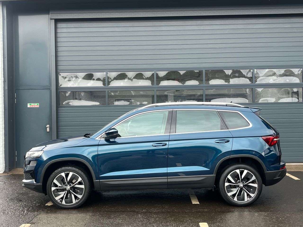 A 2023 SKODA KAROQ 1.5 TSI ACT SE L SUV 5dr Petrol DSG Euro 6 (s/s) (150 ps) ***ONE OWNER+WINT A 2023 SKODA KAROQ 1.5 TSI ACT SE L SUV 5dr Petrol DSG Euro 6 (s/s) (150 ps) ***ONE OWNER+WINT