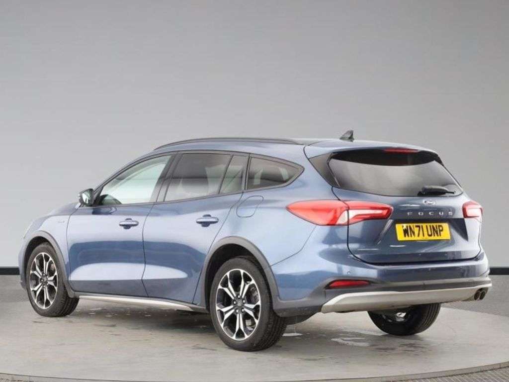A 2021 FORD FOCUS 1.0T EcoBoost Active X Estate 5dr Petrol Auto Euro 6 (s/s) (125 ps) ***ONE A 2021 FORD FOCUS 1.0T EcoBoost Active X Estate 5dr Petrol Auto Euro 6 (s/s) (125 ps) ***ONE