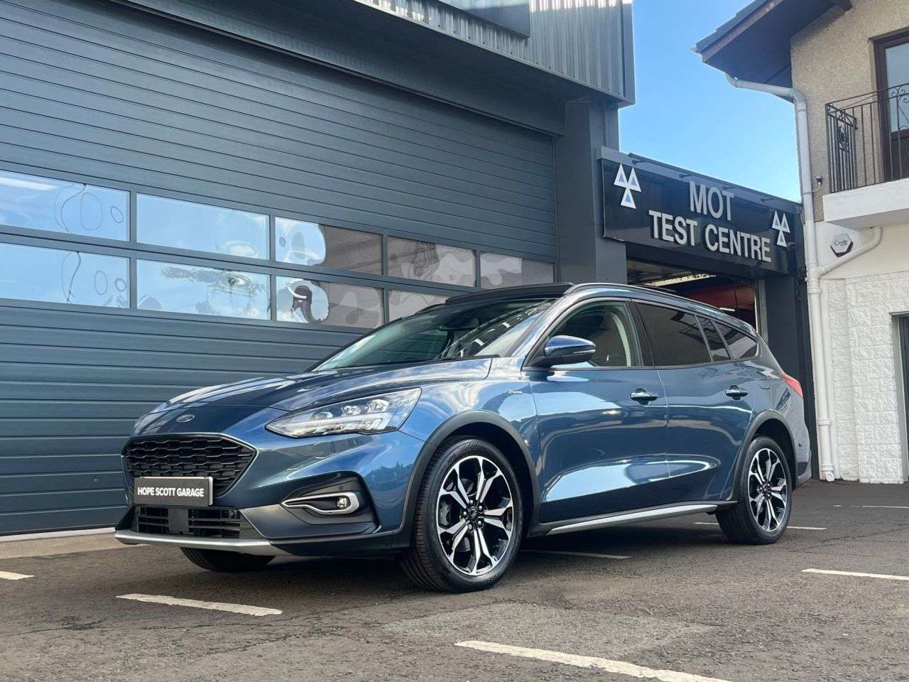 A 2021 FORD FOCUS 1.0T EcoBoost Active X Estate 5dr Petrol Auto Euro 6 (s/s) (125 ps) ***1OWN A 2021 FORD FOCUS 1.0T EcoBoost Active X Estate 5dr Petrol Auto Euro 6 (s/s) (125 ps) ***1OWN