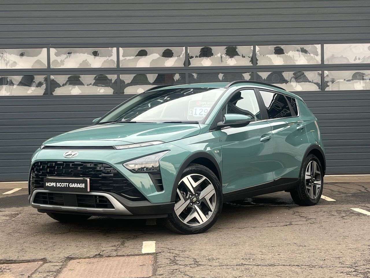 A 2023 HYUNDAI BAYON 1.0 T-GDi MHEV Premium SUV 5dr Petrol Hybrid Manual Euro 6 (s/s) (100 ps) * A 2023 HYUNDAI BAYON 1.0 T-GDi MHEV Premium SUV 5dr Petrol Hybrid Manual Euro 6 (s/s) (100 ps) *