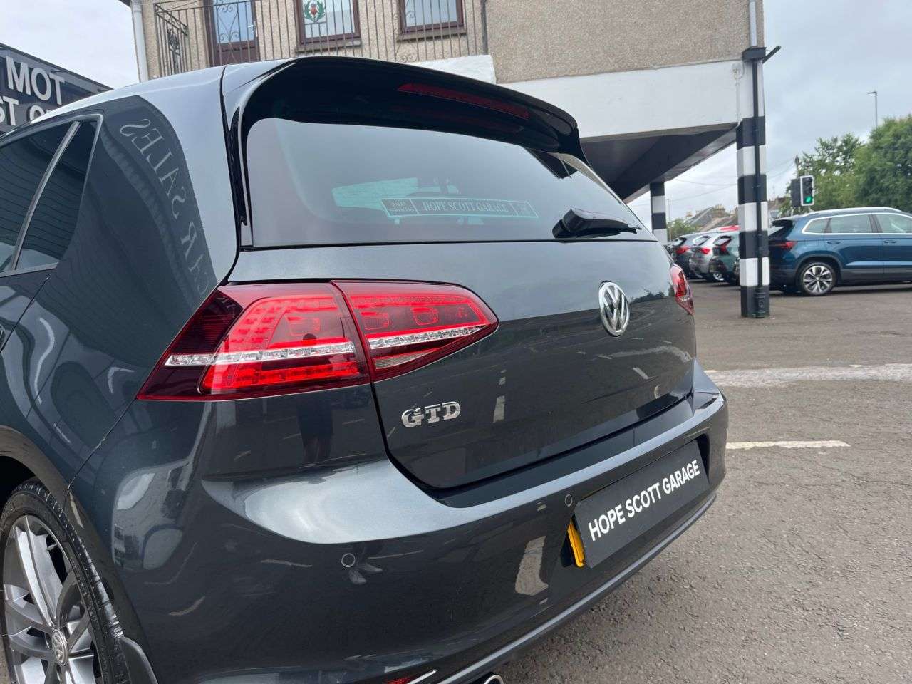 2017 VOLKSWAGEN GOLF 2017 VOLKSWAGEN GOLF
