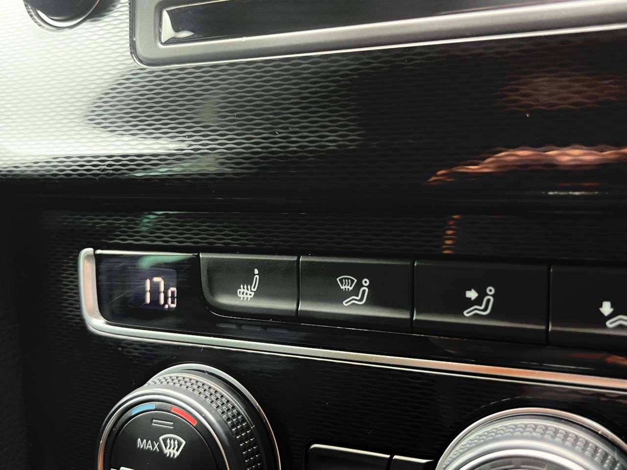 2017 VOLKSWAGEN GOLF 2017 VOLKSWAGEN GOLF