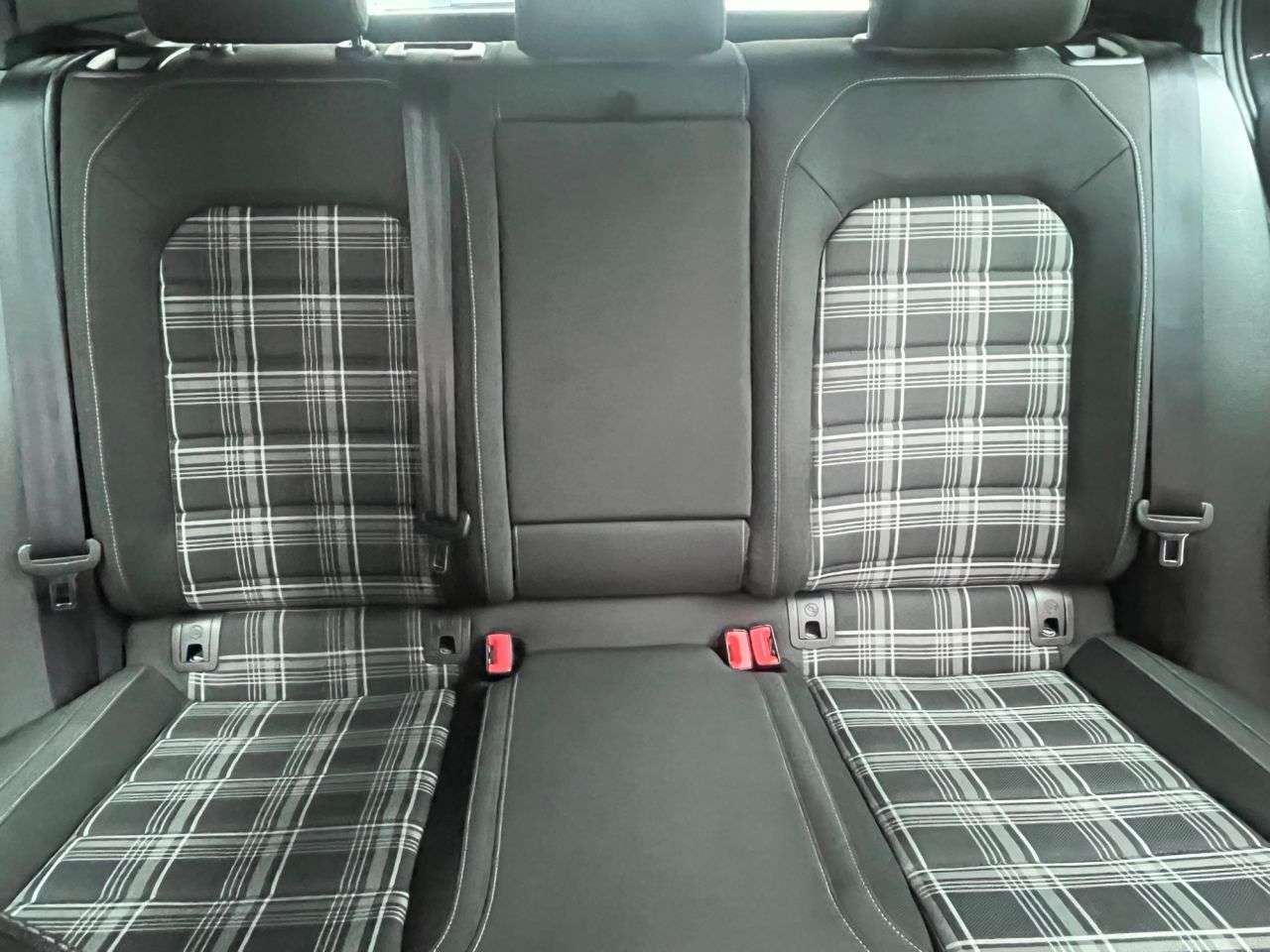 2017 VOLKSWAGEN GOLF 2017 VOLKSWAGEN GOLF