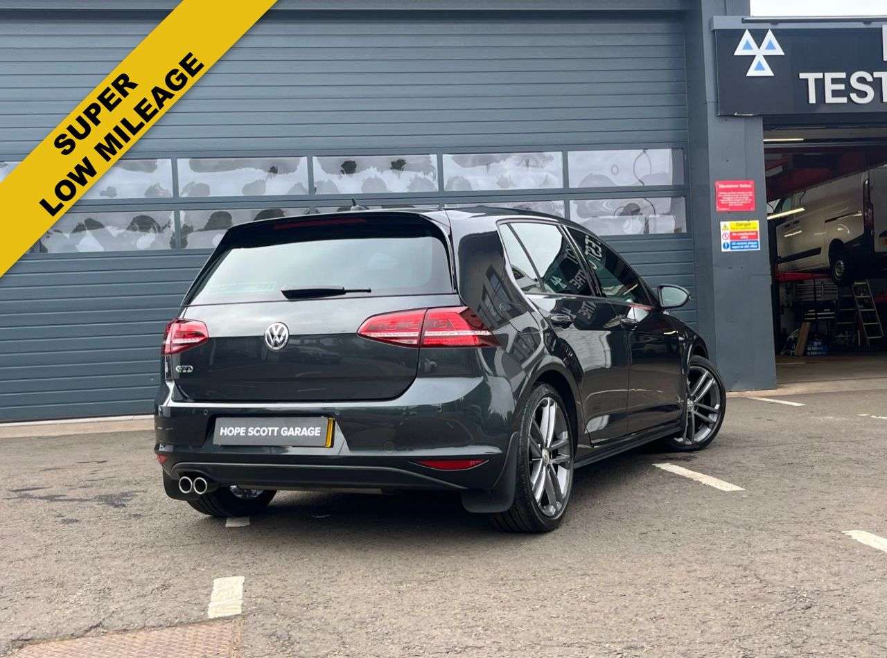 2017 VOLKSWAGEN GOLF 2017 VOLKSWAGEN GOLF