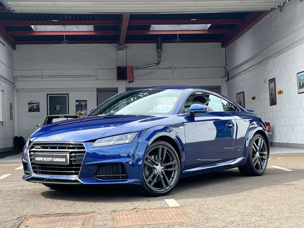 A 2016 AUDI TT 2.0 TFSI S line Coupe 3dr Petrol S Tronic quattro Euro 6 (s/s) (230 ps) *** A 2016 AUDI TT 2.0 TFSI S line Coupe 3dr Petrol S Tronic quattro Euro 6 (s/s) (230 ps) ***