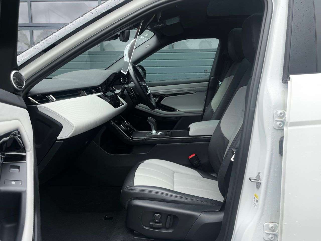 2023 LAND ROVER RANGE ROVER EVOQUE 2023 LAND ROVER RANGE ROVER EVOQUE