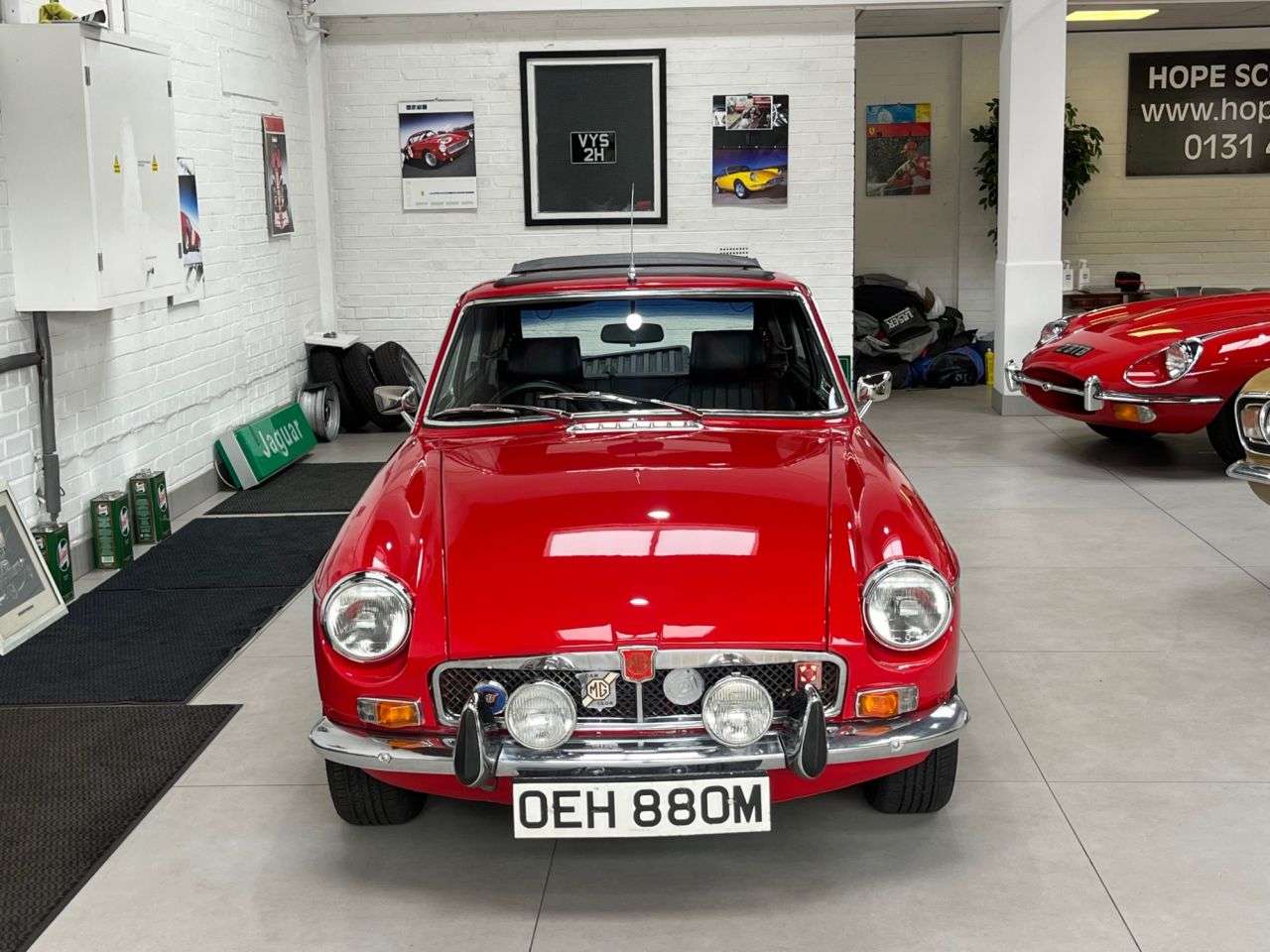 1974 MG MGB GT 1974 MG MGB GT