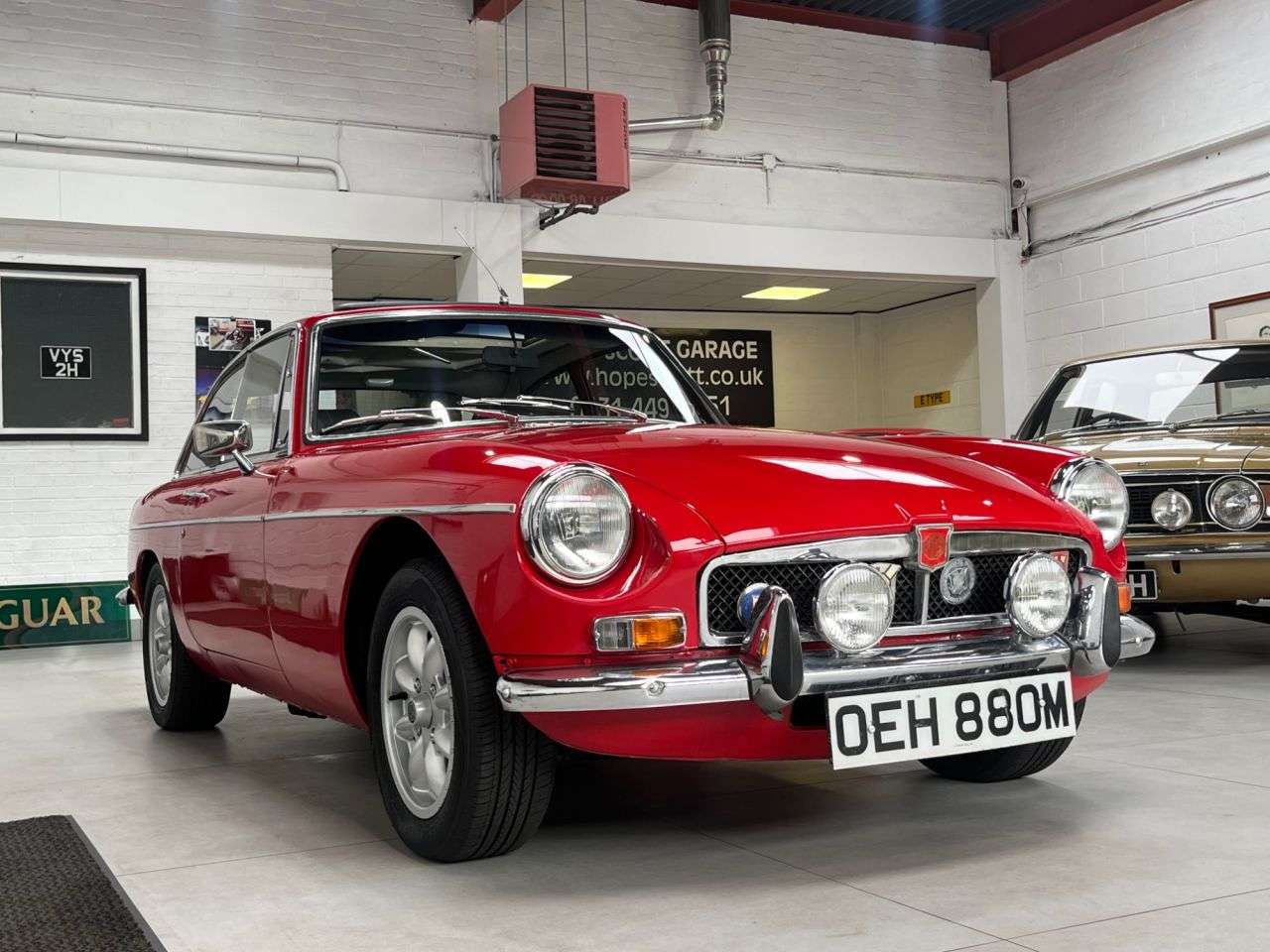 1974 MG MGB GT 1974 MG MGB GT