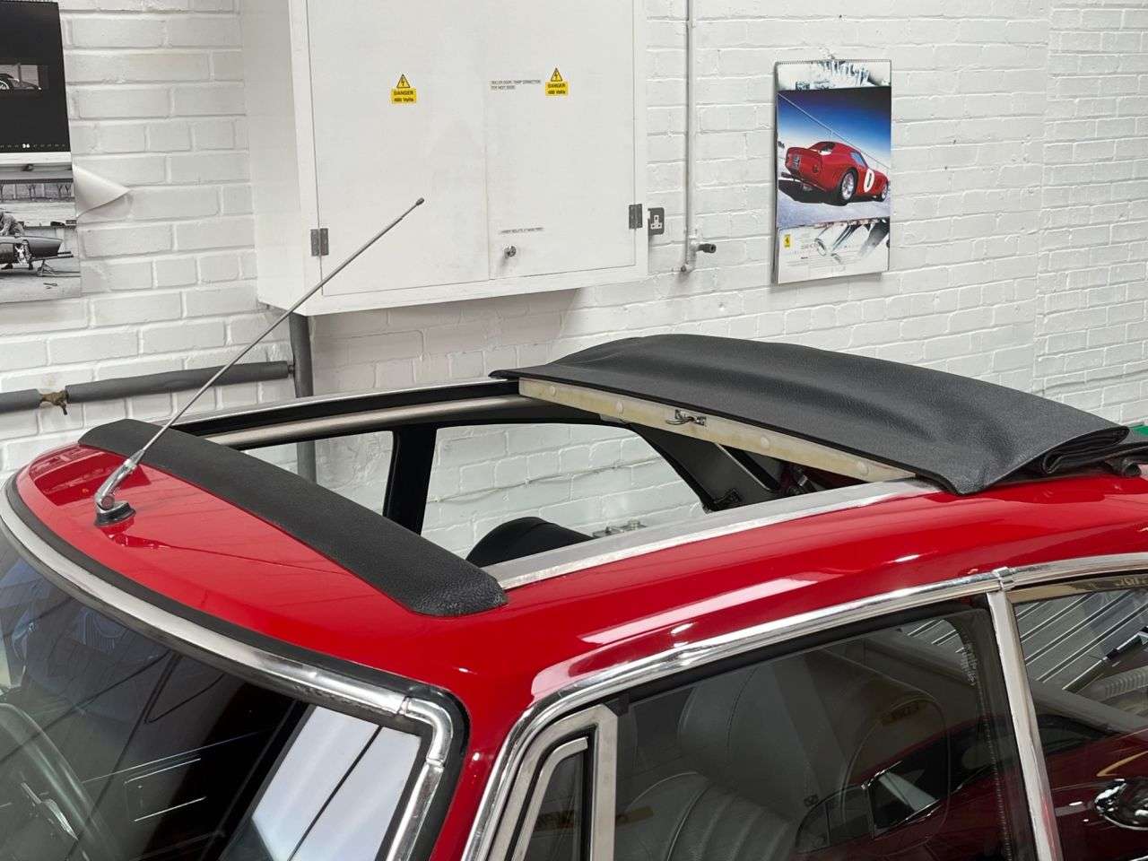 1974 MG MGB GT 1974 MG MGB GT