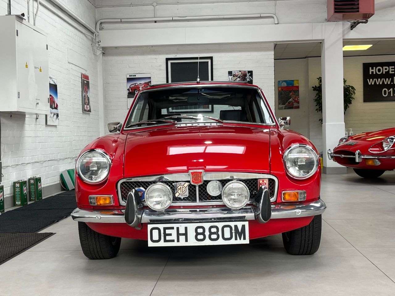 1974 MG MGB GT 1974 MG MGB GT